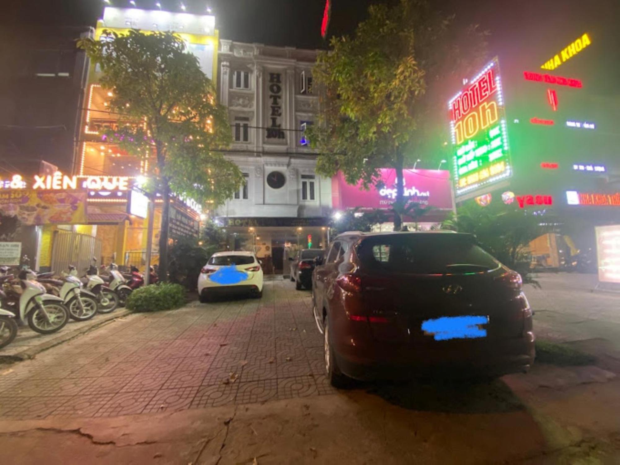 10H Hotel مدينة هوشي منه المظهر الخارجي الصورة